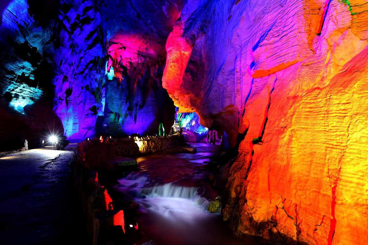 龙宫洞旅游风景区 - 星际高球联盟-中国精英人士高尔夫旅游度假实景