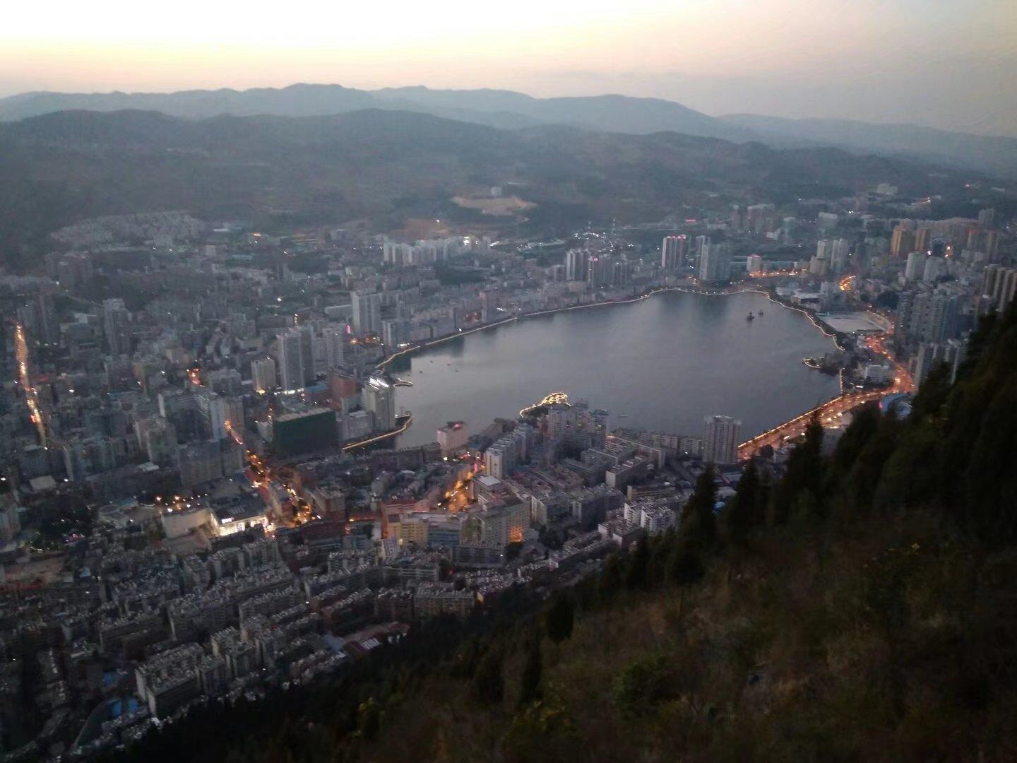 个旧市金湖公园 - 星际高球联盟-中国精英人士高尔夫旅游度假实景