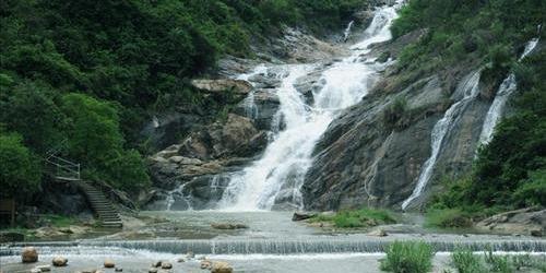 九龙潭瀑布 - 星际高球联盟-中国精英人士高尔夫旅游度假实景