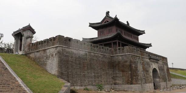 定湖门 - 星际高球联盟-中国精英人士高尔夫旅游度假实景