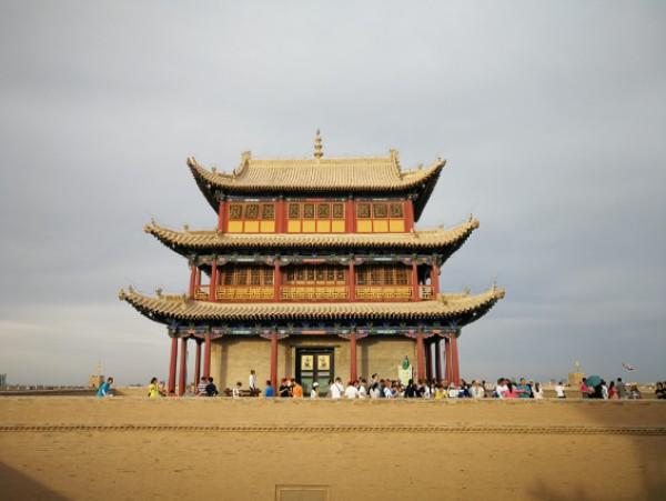 嘉峪关门 - 星际高球联盟-中国精英人士高尔夫旅游度假实景