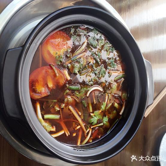 一品酸汤牛肉·清真(北岸风景五里亭店) - 星际高球联盟-中国精英人士高尔夫旅游度假实景