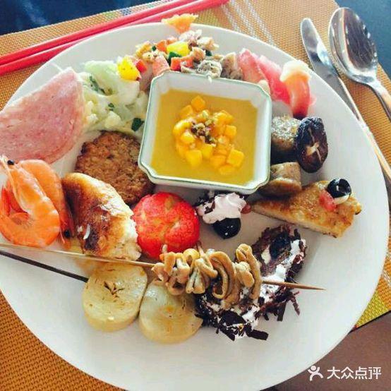 索菲特锦厨全日自助西餐厅(苏宁广场店) - 星际高球联盟-中国精英人士高尔夫旅游度假实景
