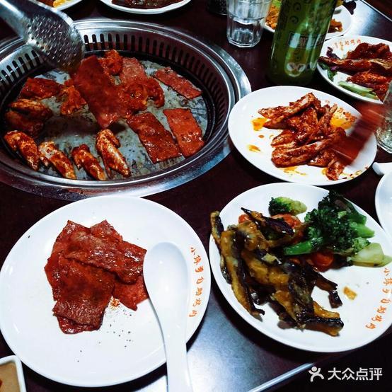 小绿萝自助烤肉(青年湖店) - 星际高球联盟-中国精英人士高尔夫旅游度假实景
