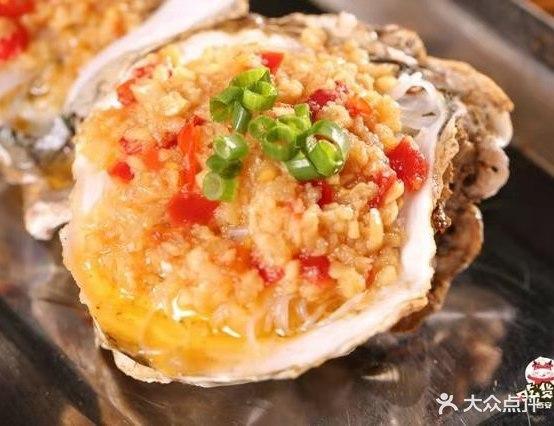 老街故事自助餐厅(吉首店) - 星际高球联盟-中国精英人士高尔夫旅游度假实景
