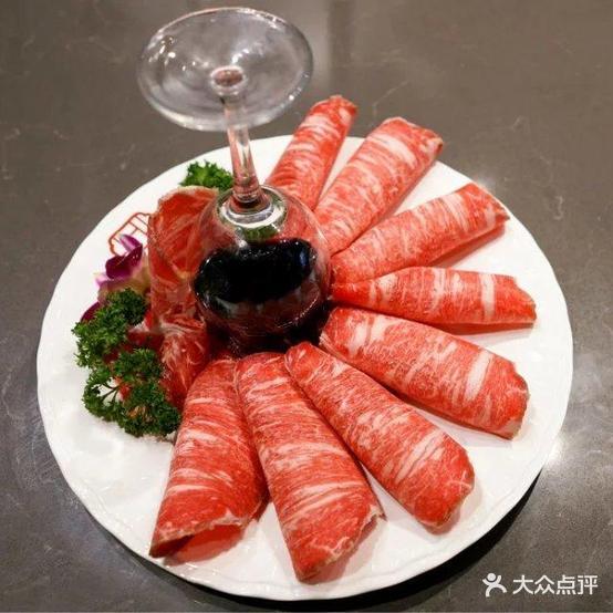 捌方火锅(大冶店) - 星际高球联盟-中国精英人士高尔夫旅游度假实景
