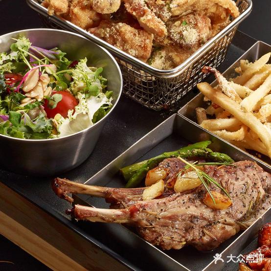 分米鸡DM Chicken(海亮店) - 星际高球联盟-中国精英人士高尔夫旅游度假实景