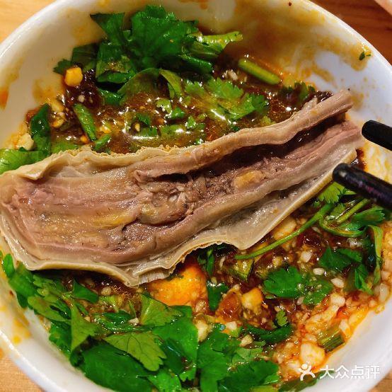 口福老店跷脚牛肉 - 星际高球联盟-中国精英人士高尔夫旅游度假实景