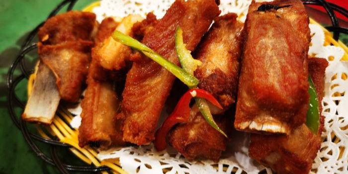胜记美食街(文明路店) - 星际高球联盟-中国精英人士高尔夫旅游度假实景