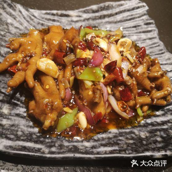 老三烧烤(北兴隆街店) - 星际高球联盟-中国精英人士高尔夫旅游度假实景