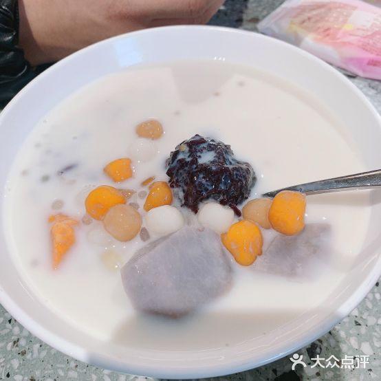 芳姨糖水(金时花园店) - 星际高球联盟-中国精英人士高尔夫旅游度假实景