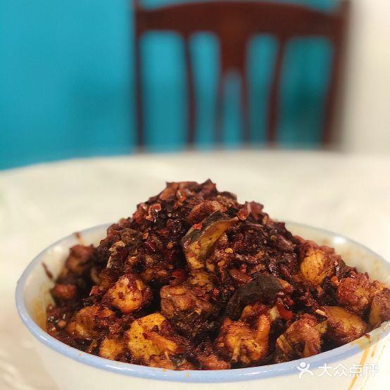 科苑辣子鸡(湘依路店) - 星际高球联盟-中国精英人士高尔夫旅游度假实景