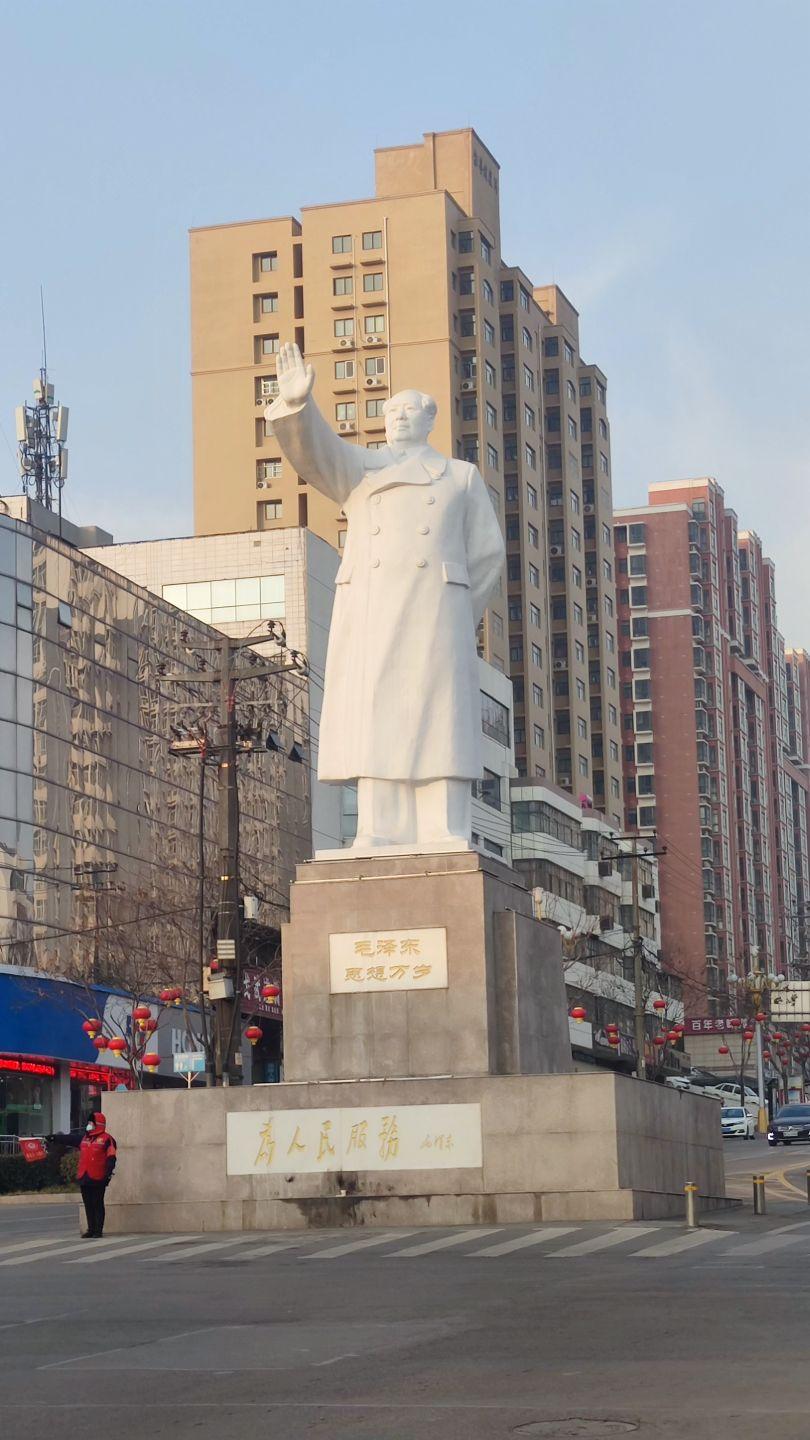 毛主席像 - 星际高球联盟-中国精英人士高尔夫旅游度假实景