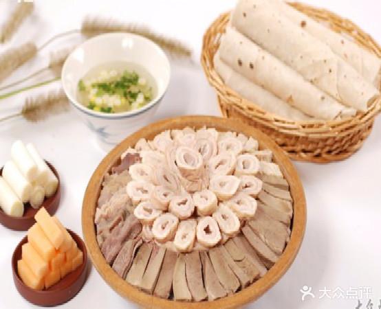 老集头朝天锅私房菜(金沙店) - 星际高球联盟-中国精英人士高尔夫旅游度假实景