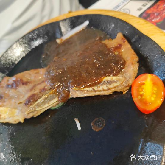 布尔牛排海鲜自助餐厅(江华星力城店) - 星际高球联盟-中国精英人士高尔夫旅游度假实景
