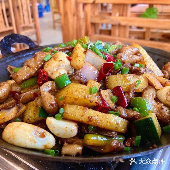 味湘源食府土家私房菜 - 星际高球联盟-中国精英人士高尔夫旅游度假实景