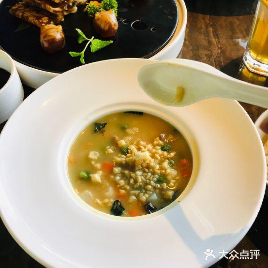 真爱中国餐馆(朱雀大街店) - 星际高球联盟-中国精英人士高尔夫旅游度假实景