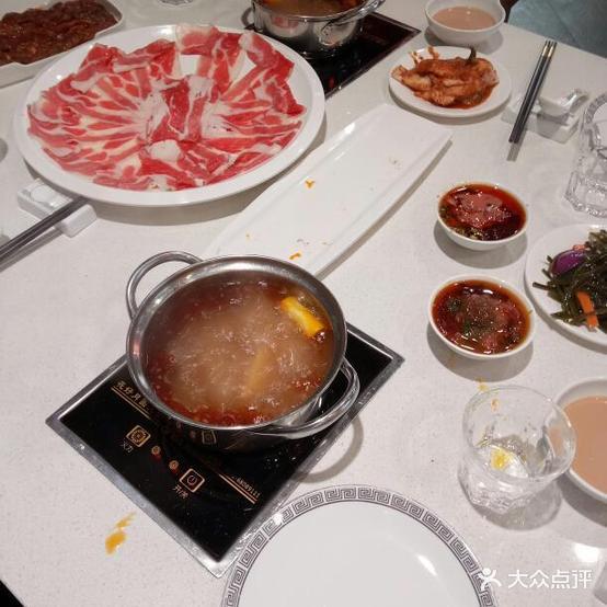 聚月圆·鲜切牛肉火锅(同和店) - 星际高球联盟-中国精英人士高尔夫旅游度假实景