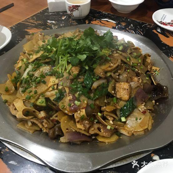 巫溪烤鱼(天平街店) - 星际高球联盟-中国精英人士高尔夫旅游度假实景