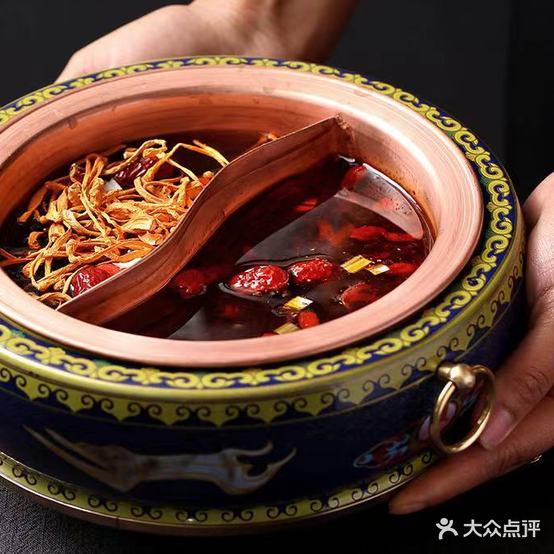 菌香原健康主题火锅(融富店) - 星际高球联盟-中国精英人士高尔夫旅游度假实景