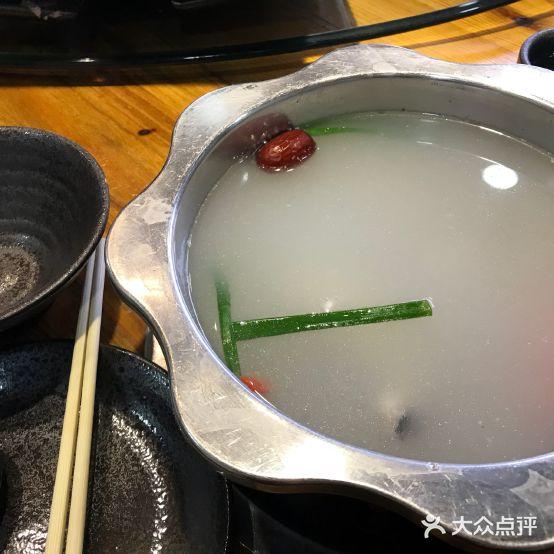 丽江人家斑鱼火锅(赐儿山店) - 星际高球联盟-中国精英人士高尔夫旅游度假实景