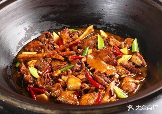 马明·老三铁锅炖(固安一店) - 星际高球联盟-中国精英人士高尔夫旅游度假实景