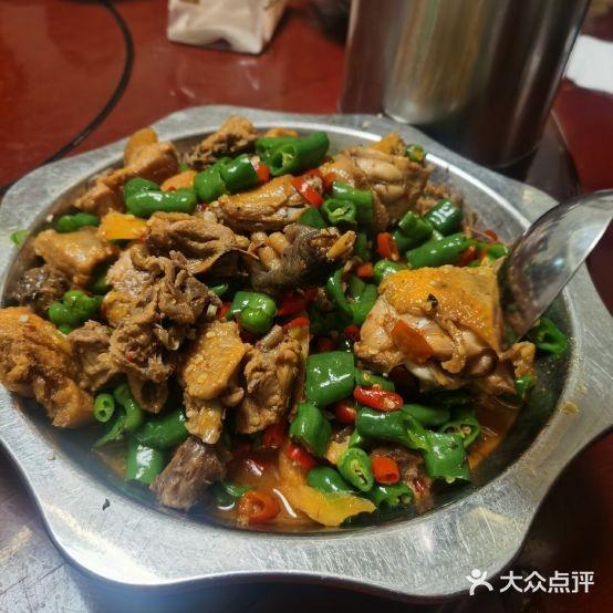珠梅土鸡(207国道店) - 星际高球联盟-中国精英人士高尔夫旅游度假实景