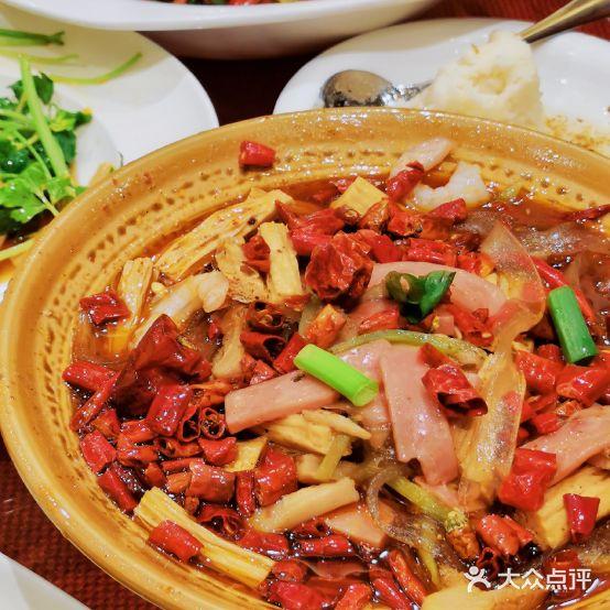 老牌坊(齐鲁园店) - 星际高球联盟-中国精英人士高尔夫旅游度假实景