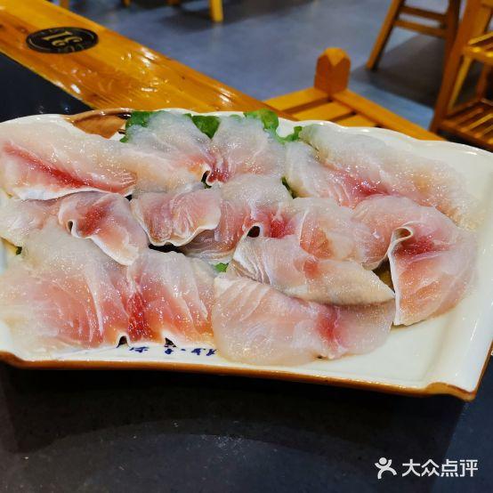 醉山城重庆老火锅(金月湾店) - 星际高球联盟-中国精英人士高尔夫旅游度假实景