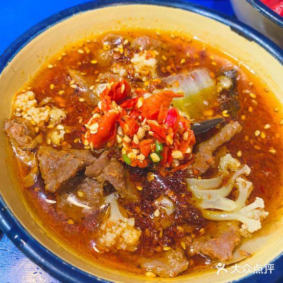 马路边边串串香火锅(苏宁广场店) - 星际高球联盟-中国精英人士高尔夫旅游度假实景