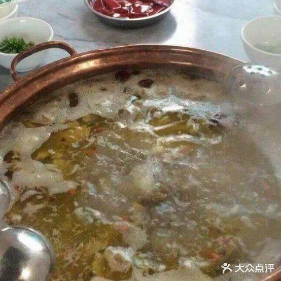 小伍牛滚锅火锅店(临沧店) - 星际高球联盟-中国精英人士高尔夫旅游度假实景