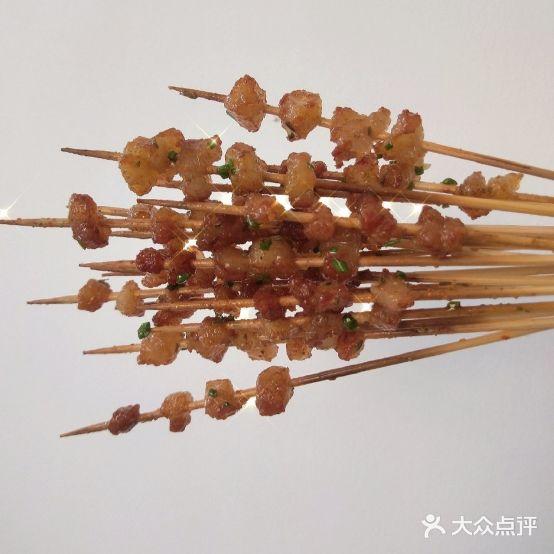 老刘烧烤(万达店) - 星际高球联盟-中国精英人士高尔夫旅游度假实景