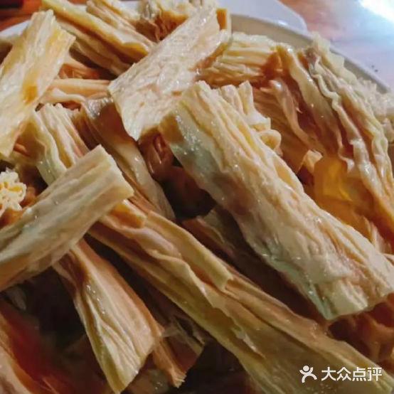 阿亮黄流老母鸭美食城 - 星际高球联盟-中国精英人士高尔夫旅游度假实景