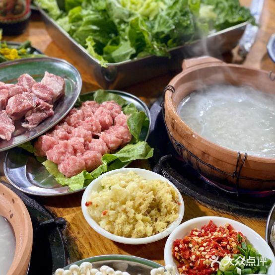 明记食店(三角镇店) - 星际高球联盟-中国精英人士高尔夫旅游度假实景