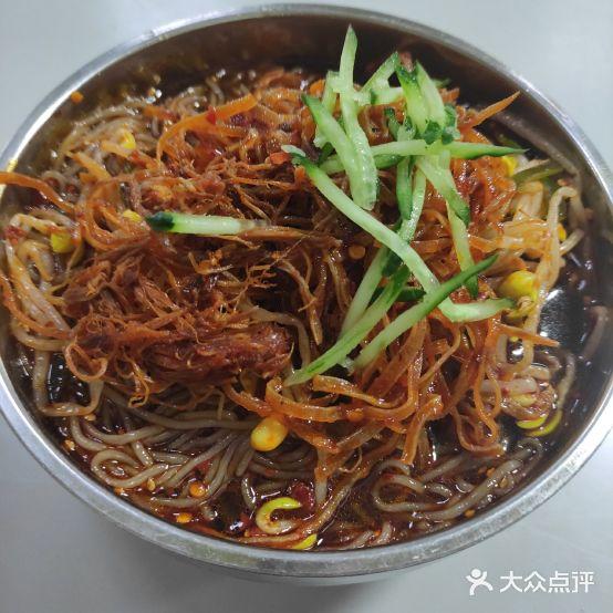 星星冷面馆(百货大楼店) - 星际高球联盟-中国精英人士高尔夫旅游度假实景