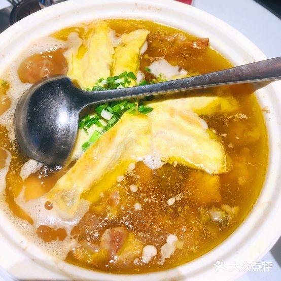 莲花餐饮(高新店) - 星际高球联盟-中国精英人士高尔夫旅游度假实景