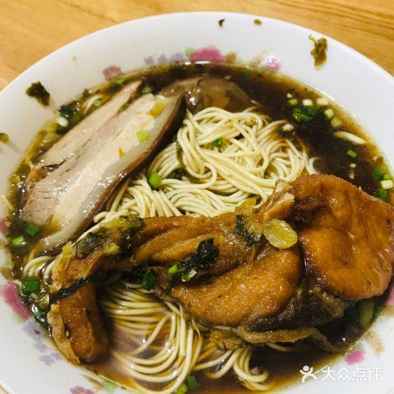 龙凤面馆(南西路店) - 星际高球联盟-中国精英人士高尔夫旅游度假实景