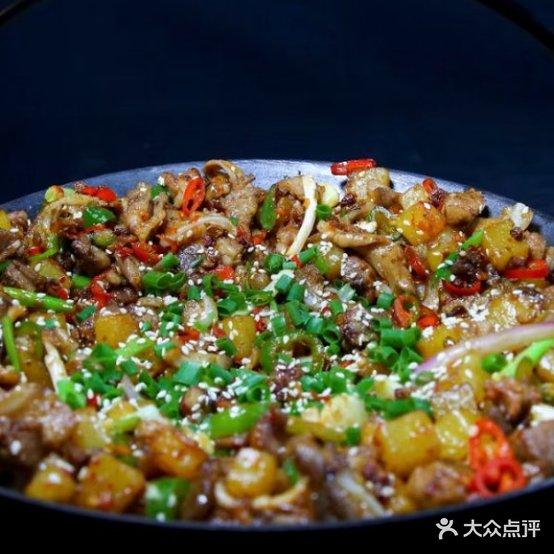 龚婆婆土厨(索道店) - 星际高球联盟-中国精英人士高尔夫旅游度假实景