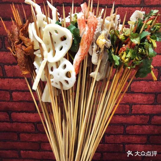 六婆串串香(锦祥美食街店) - 星际高球联盟-中国精英人士高尔夫旅游度假实景