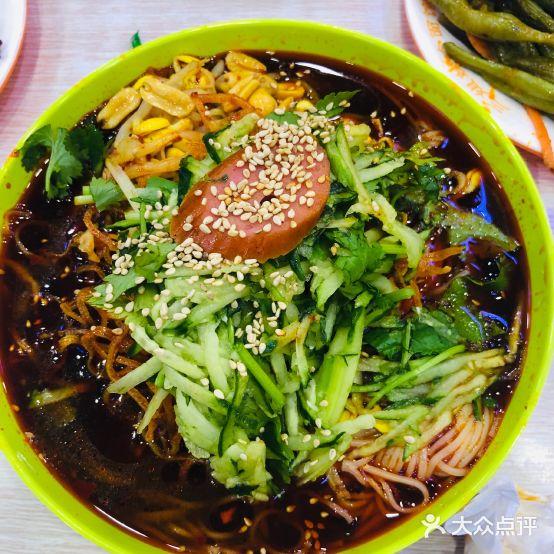 三姐妹冷面馆(保卫路店) - 星际高球联盟-中国精英人士高尔夫旅游度假实景