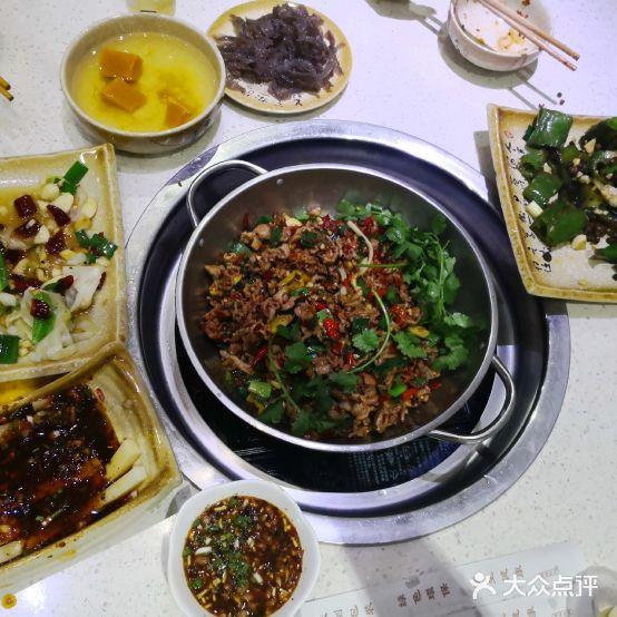 余庆乡村剔骨鸭(总店) - 星际高球联盟-中国精英人士高尔夫旅游度假实景