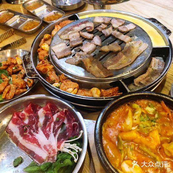 卿古·炭火烤肉(绍兴世茂店) - 星际高球联盟-中国精英人士高尔夫旅游度假实景