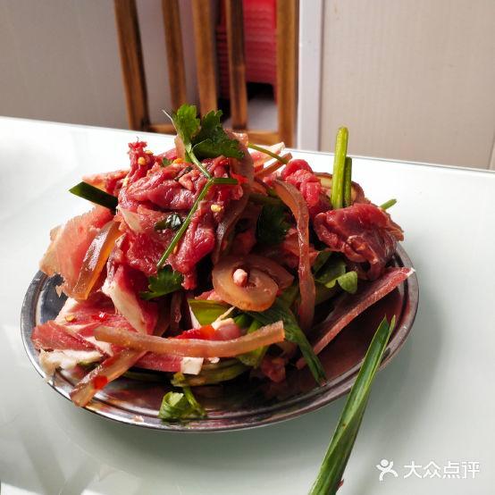 老字号庹记鲜牛肉馆(中坝店) - 星际高球联盟-中国精英人士高尔夫旅游度假实景