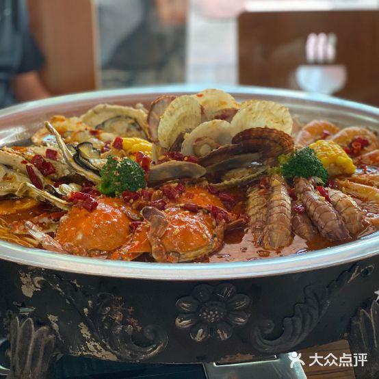 坤俣海鲜大咖·炭火烧烤(茂业天地一店) - 星际高球联盟-中国精英人士高尔夫旅游度假实景