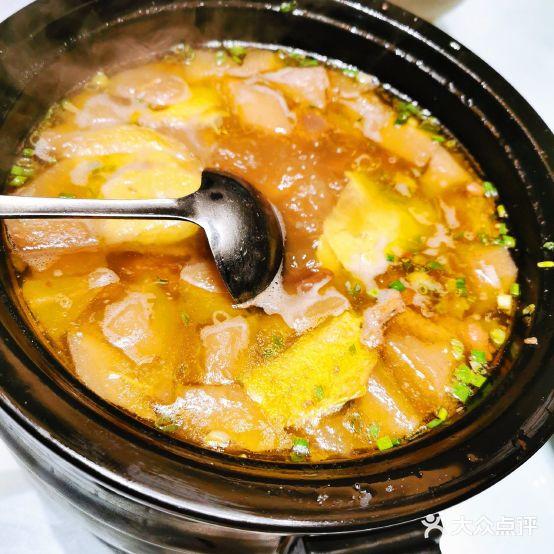 莲花餐饮(朱雀店) - 星际高球联盟-中国精英人士高尔夫旅游度假实景