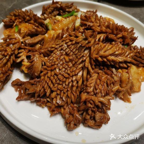 闫府私房菜(恒隆广场店) - 星际高球联盟-中国精英人士高尔夫旅游度假实景