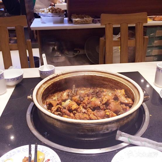 多一味鸡煲(幸福南路店) - 星际高球联盟-中国精英人士高尔夫旅游度假实景