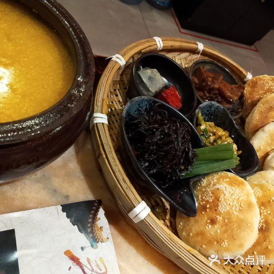 狮子府江湖菜(皇家帝苑店) - 星际高球联盟-中国精英人士高尔夫旅游度假实景