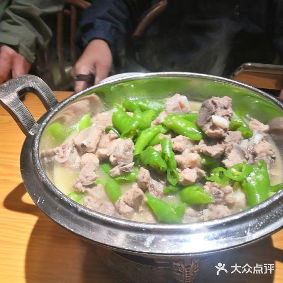 鱼头排骨湘(怡河园店) - 星际高球联盟-中国精英人士高尔夫旅游度假实景