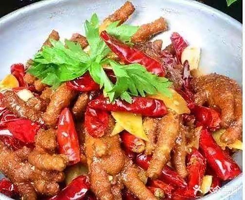 君念美食火锅(共和旗舰店) - 星际高球联盟-中国精英人士高尔夫旅游度假实景